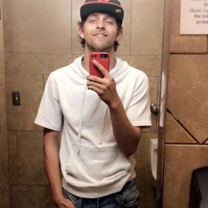 Meet your Posher, Hunter